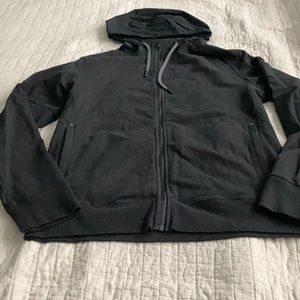 Lululemon men’s hoodie